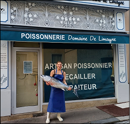 Enseigne poissonnerie Domaine de Limagne